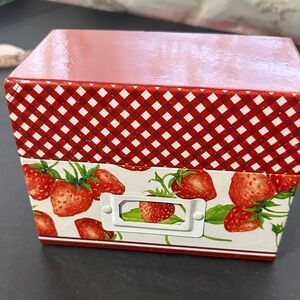 Strawberry recipe box with cards and dividers